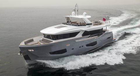 The New Numarine 26 XP – Compact Explorer Yacht